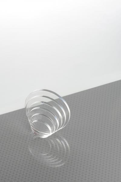 Disque de fond en PLEXIGLAS® XT 0A000 GT Transparence lumineuse transparent brillante higloss absorbant les UV