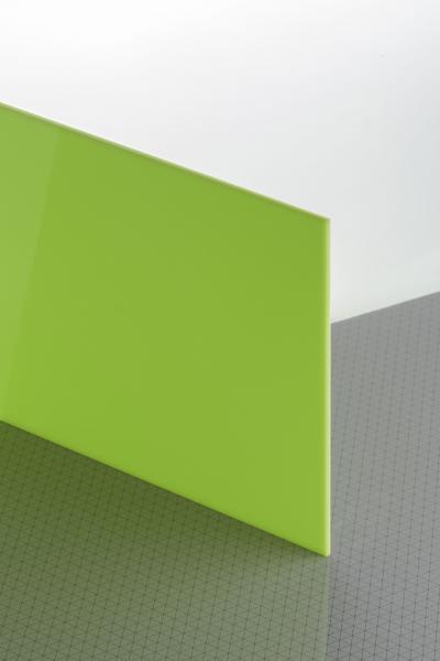 PLEXIGLAS® GS verde 6H02 GT Plancha permeable a la luz translúcido alto brillo absorbe rayos UV