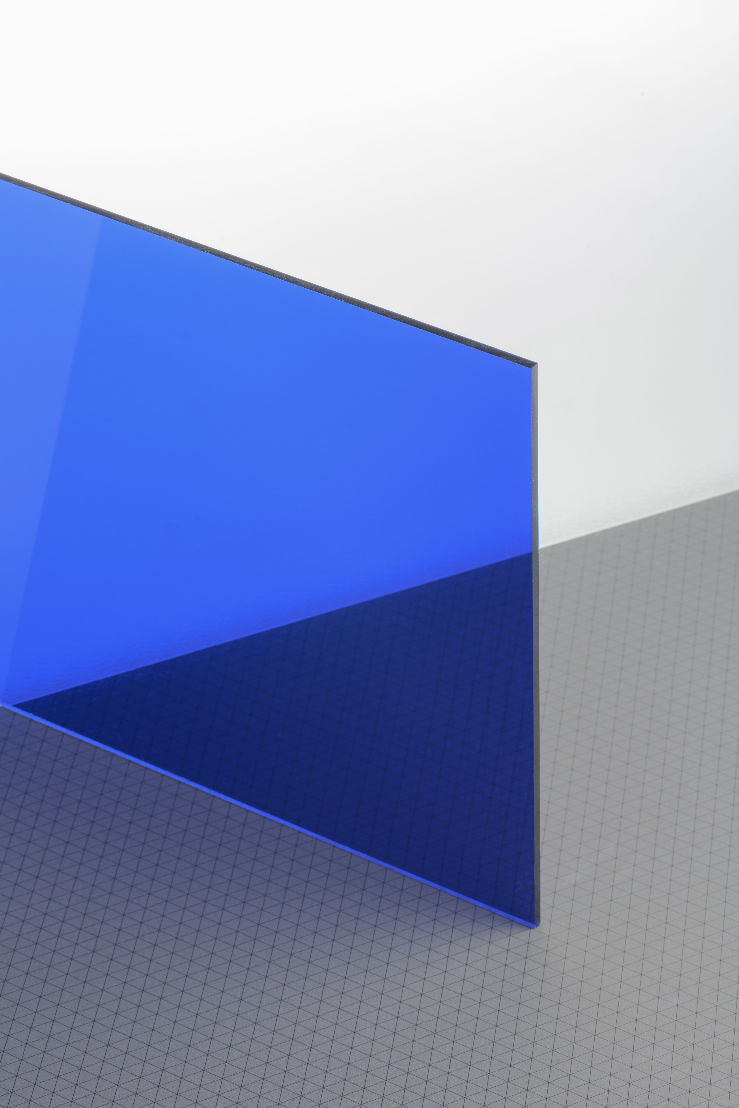 Plaque plexiglass couleur rond - Gris, Rouge, Bleu. Plexiglas coloré PMMA XT